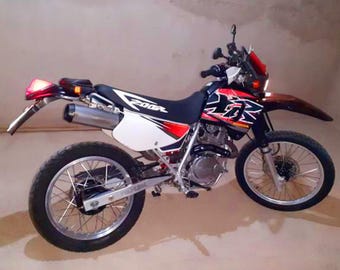Sticker Decal Honda XR 200 XR200 1999 Red and White Side Cover Fuel Gas Tank