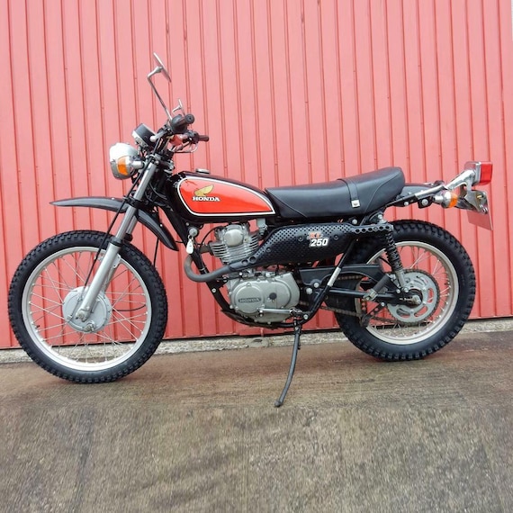 Sticker Decal Honda XL 250 Vintage Enduro Red Side Cover Fuel Gas