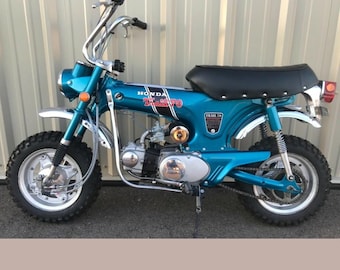 ホンダ ダックス ST 70 トレイル サイドカバー 燃料ガスタンク用