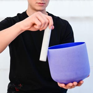 7" Crystal Singing Bowl: 432Hz Third Eye Chakra Sound Healing