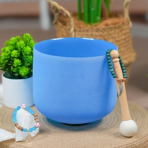 8" Crystal Singing Bowl: 432hz G Note, Throat Chakra