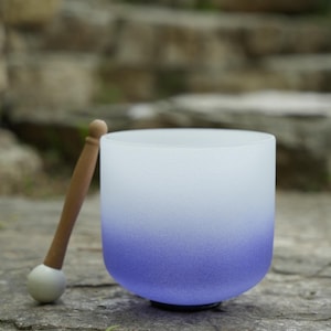 432Hz 7 Inch Crystal Singing Bowl - Third Eye Chakra, Gradient Quartz