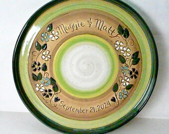 Personalized Wedding Platter:  Daisy Design