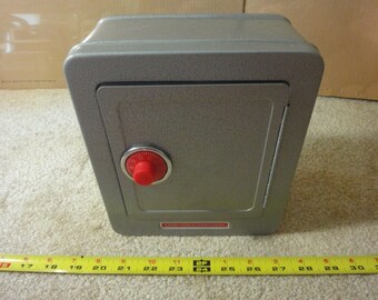 toy combination safe