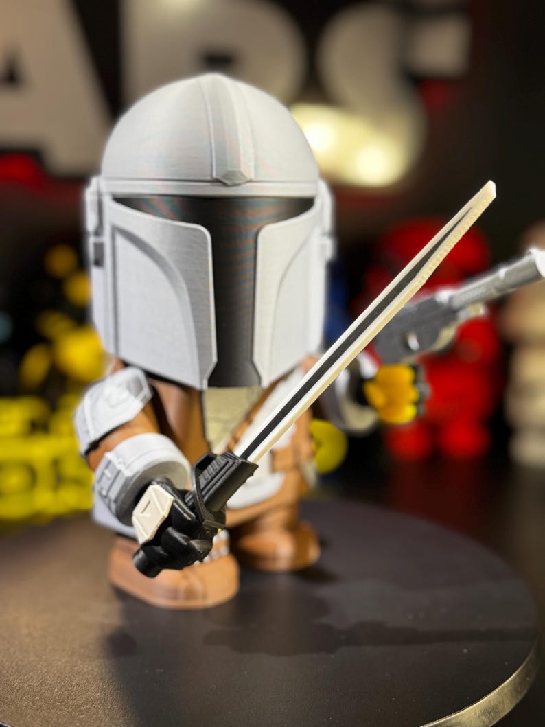 0130 The Chunkalorian – Star Wars Mandalorian Chunker Figurine | 3D Printed Collectible | Geeky Gift for Sci-Fi Fans image 4