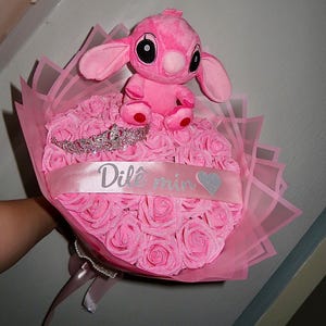 Stitch Angel-Plüschtier Bouquet – Elegantes Geschenk DIY Glitzer Handgefertigter Rosenstrauß in Rosa mit Glitzer | Eternal Infinity Rosen