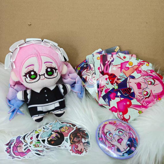MIZI SUA LUKA HYUNA フィギュア・カードセット Luka Alien Stage Anime Alien Stage Blind Box Series Mizi SUA Ivan