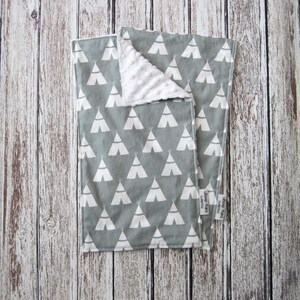 Two Gray Teepee Baby Burp Cloths With White Minky Backs, Minky Baby Burp Cloth, Gray and White Neutral Burp Cloth
