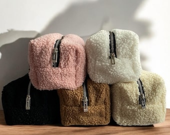 Bruine, knusse make-uptas in de vorm van een teddybeer, make-uptasje in de vorm van een teddybeer, organizer voor cosmetica in de vorm van een teddybeer, reistasje in de vorm van een teddybeer, make-uptasje, cadeau voor haar