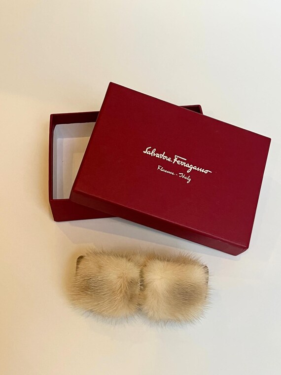 Rare Vintage Salvatore Ferragamo Mink Fur Hair Clip Barette  display picture 2