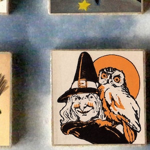 CONJUNTO de 6 presentes de ímãs de arte em madeira de bruxa de Halloween - lua cheia, abóbora, cartão postal vintage, vassoura, gato preto #3