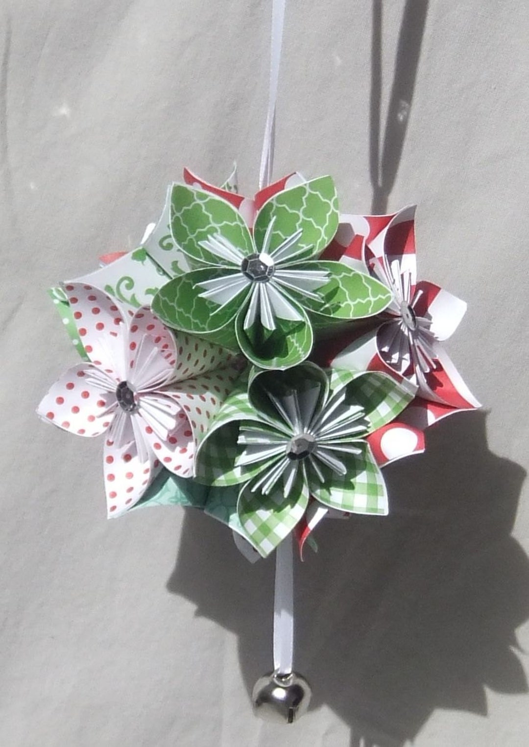 Paper Origami Flower Bouquet in Black and White