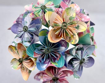 Ramo de flores de origami / Flores de papel hechas a mano, centro de mesa para aniversario o boda