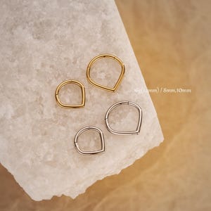 16G Steel V-shaped Septum Ring/Gold Septum Piercing/Hinged Segment Clicker/Cartilage /Helix/Daith Earring/Septum Jewelry/Minimalist Hoops