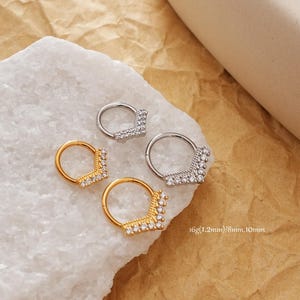 16G V Shape CZ Septum Hoop Clicker/Daith Hoop Earring/Ornate Septum Ring/Cartilage Earring/Conch Piercing/Septum Piercing/Gifts for Her