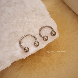 16G Titanium Horseshoe Septum Ring/Tiny Ball Nose Ring/Daith/Helix/Cartilage Earring/Eyebrow/Lip Piercing Jewelry/Minimaist Septum Piercing