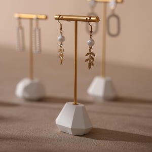 Elegant Gold Earring Hoder Permanent Jewelry Display Gypsum Piercing Stand Event Showcase Fashion Photography Prop Fair Mother Gift for her