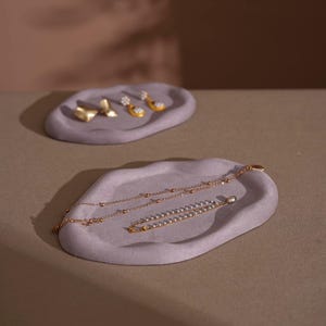 Cloud Suede Jewelry Dish: Ring, Bracelet, Earring Display Tray Prop Lavender