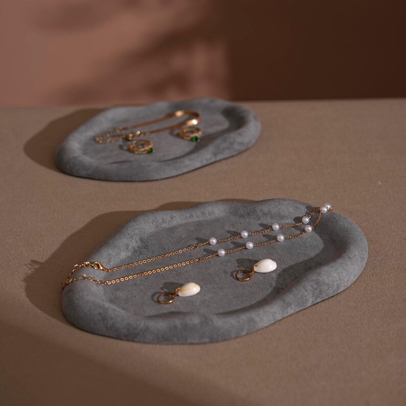 Cloud Suede Jewelry Dish: Ring, Bracelet, Earring Display Tray Prop Light Gray