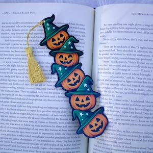 Halloween Pumpkin Bookmark with Tassel | Cute Jack O Lantern Stack with Witch Hats | Spooky Black Orange Reading Gift | Boo Basket Filler