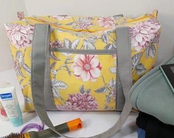 Large Floral Duffle bag with outer pockets, Overnight Travel bag, Weekend bag, Gym bag, Fabric Duffle bag, Bags for women