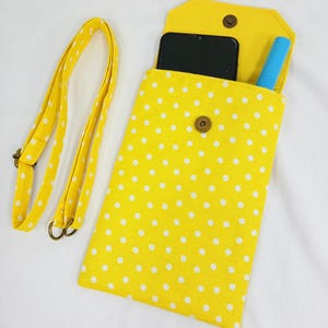 Crossbody Phone Bag, Smartphone Bag, Adjustable Strap Crossbody Mobile Phone Bag, Cell Phone Bag with zippered pocket, Small Messenger Bag