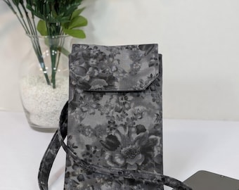 Crossbody Phone Bag, Smartphone Bag, Adjustable Strap Crossbody Mobile Phone Bag, Cell Phone Bag with zippered pocket, Small Messenger Bag