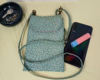 Crossbody Phone Bag, Smartphone Pouch, Adjustable Strap Crossbody Mobile Phone Bag, Phone Bag with zippered pocket, Crossbody Fabric Purse
