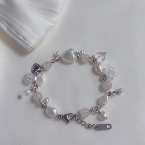Coquette pink bracelet with freshwater pearls | Heart charm bracelet | Beaded jewelry