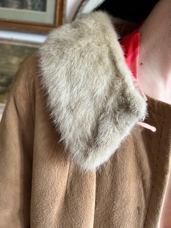 70s Handmade Vintage Suede Jacket w Fur Collar Si… - image 3