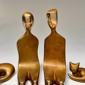20 bronze sculpture man and woman with 2 cats, a larger and smaller cat. Unmounted sculpture for the mantle or interior wall. image 3