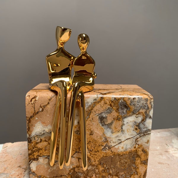 Golden Anniversary gift, 50 years of marriage, 5O years wedding anniversary. Unique stone and gold sculpture. Anniversary gift for parents.
