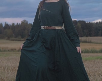 Women Vintage inspired Medieval dress, Long sleeve Linen maxi dress, Green dress, Long dress, Modest dress, Gothic dress, Autumn dress 3125#