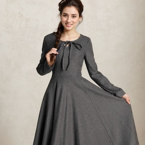 Midi wool dress with keyhole detail 5271 Midi wool dress with keyhole detail 5271