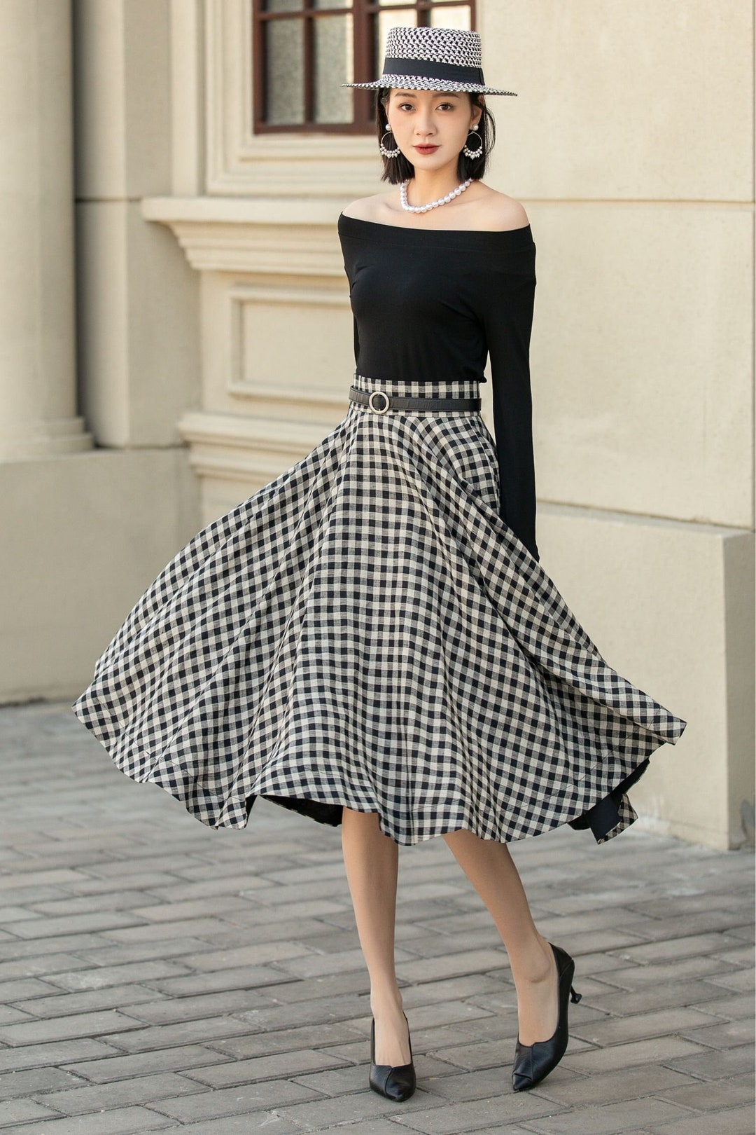Sway Embroidered Linen Skirt