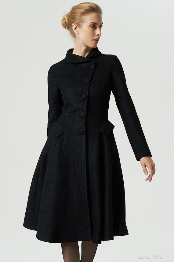 vintage black knee length wool coat 1973 vintage black knee length wool coat 1973