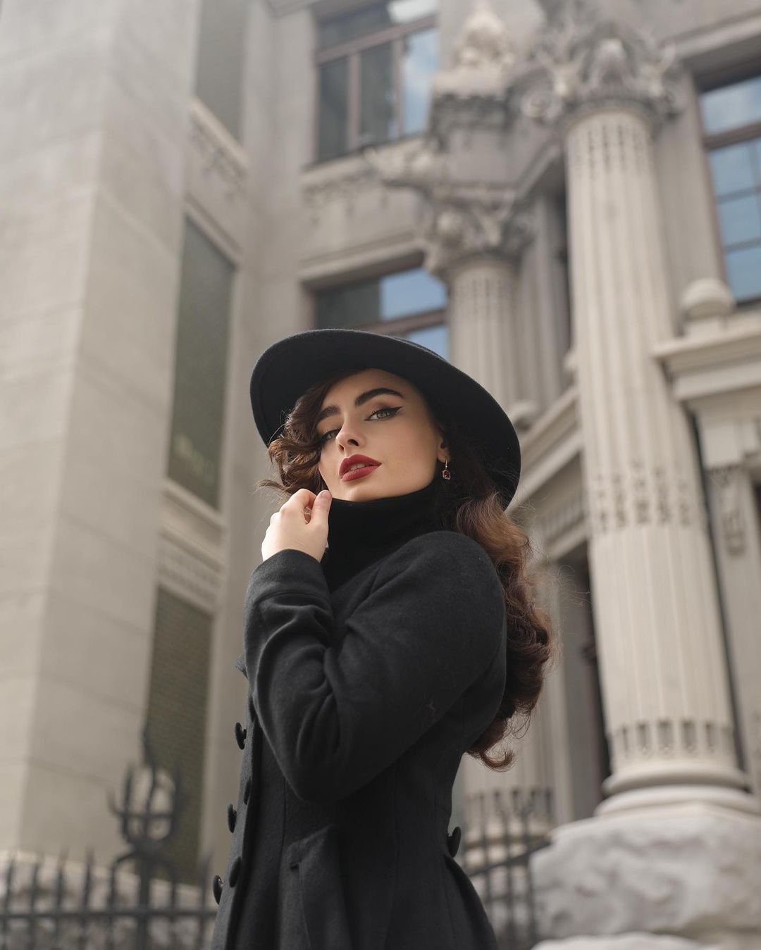 Vintage Inspired Long Wool Coat in Black, Winter Fall Wool Vintage Inspired Long Wool Coat in Black, Winter Fall Wool