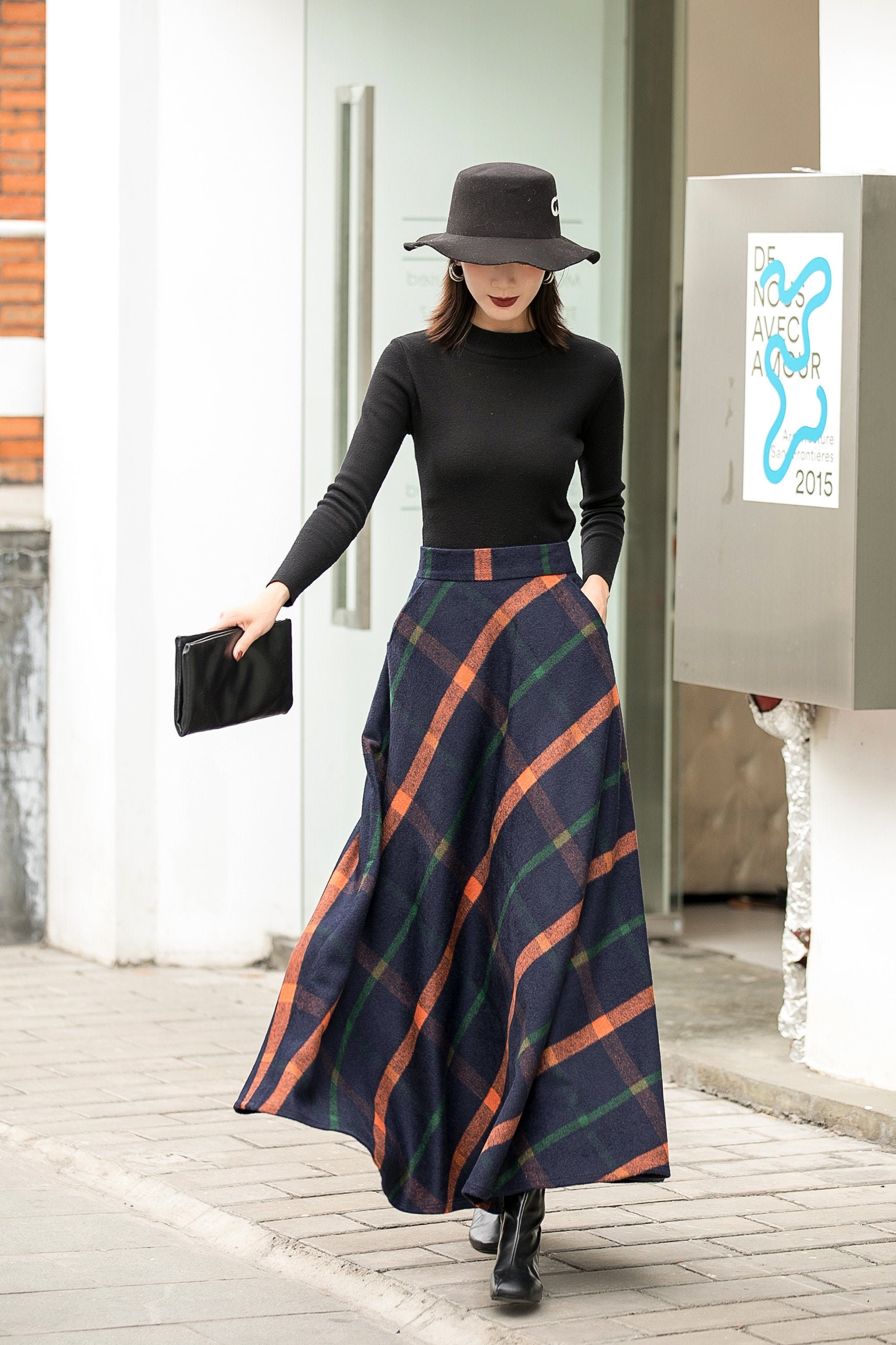 Wool Maxi Skirt
 Vintage 1950s Blue plaid Wool maxi skirt Long Winter wool