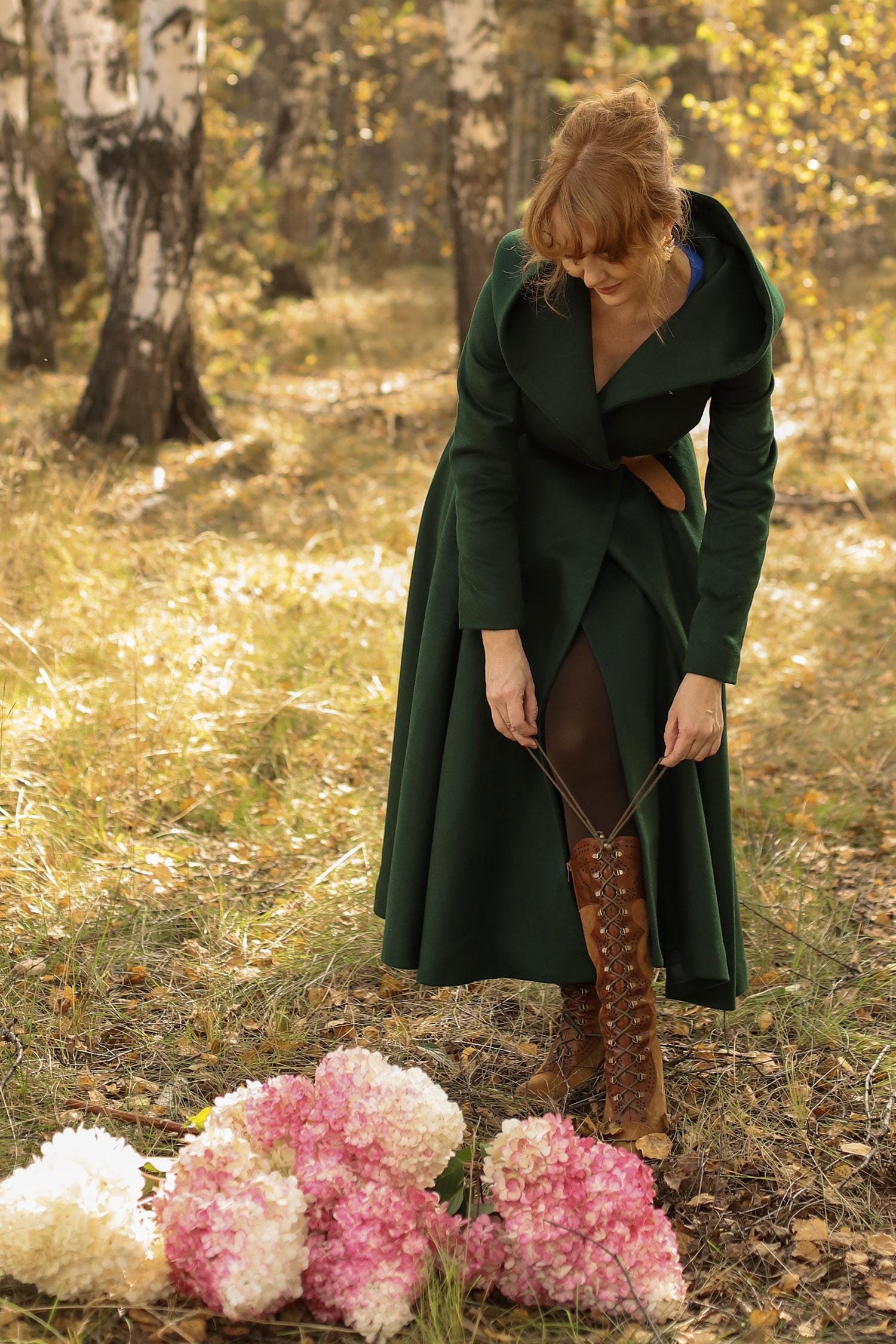 Green Hooded Wool Coat: Oversize Fit & Flare Winter Outerwear