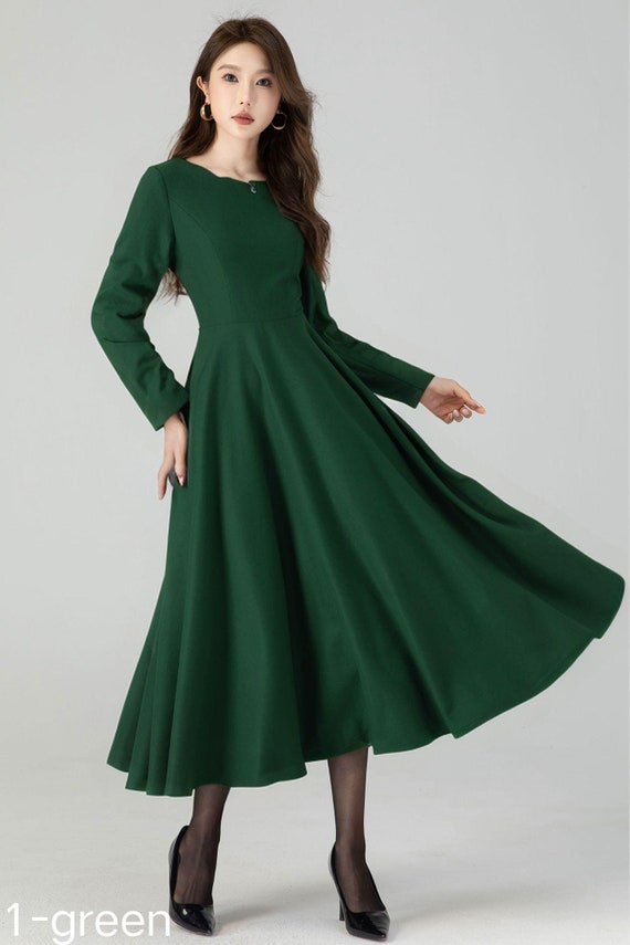 Vintage Womans Winter Wool Dress 4546 Vintage Womans Winter Wool Dress 4546