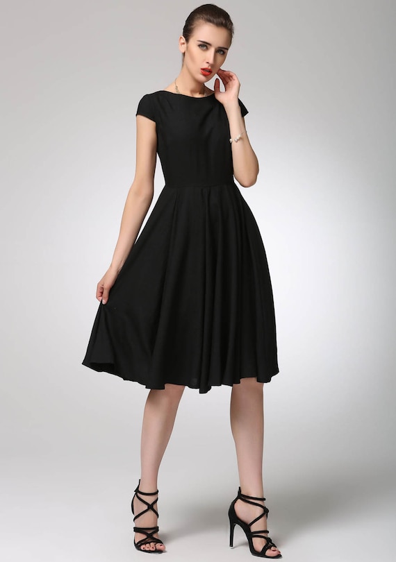 short sleeve black dress