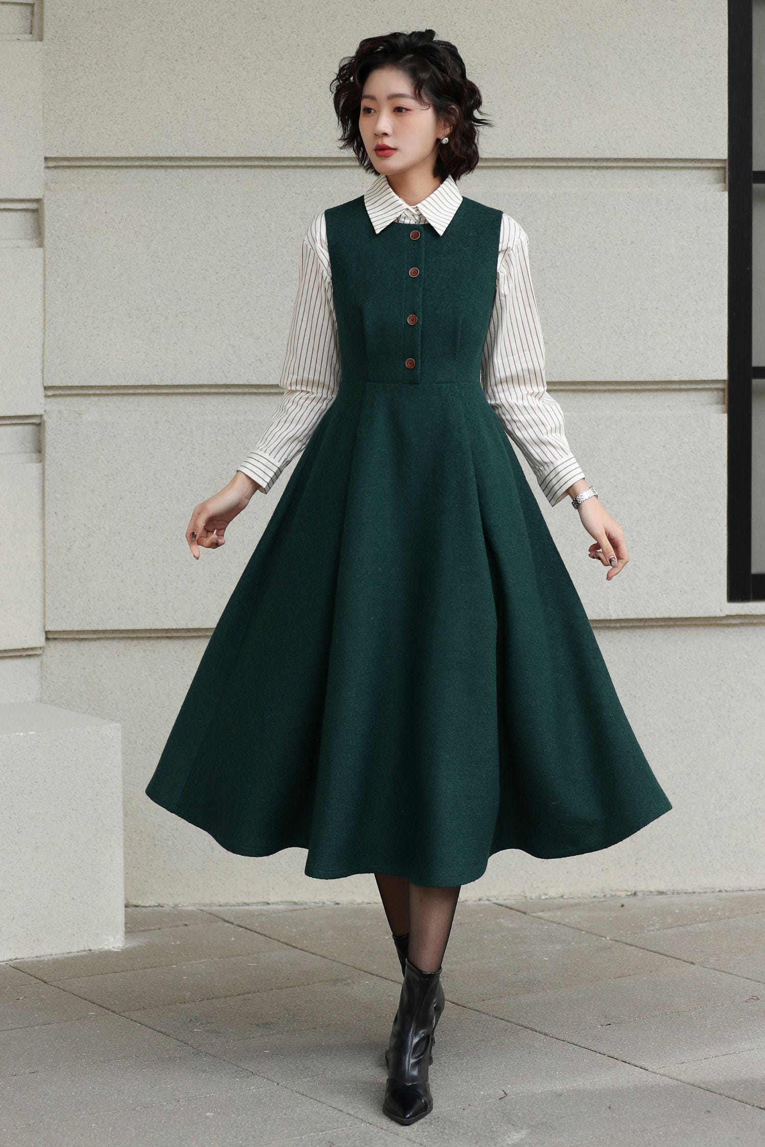 Green Wool Blend Midi Dress: Classic Sleeveless A-line Winter