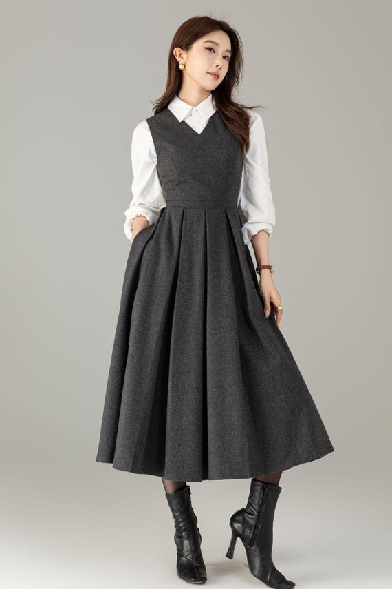 Grey Wool Midi Pinafore Dress: Vintage Style Pleated Jumper