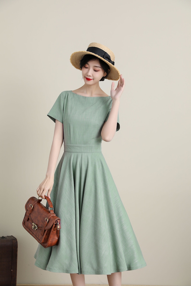 1950s Green Keyhole Short Sleeve A-Line Midi Dress