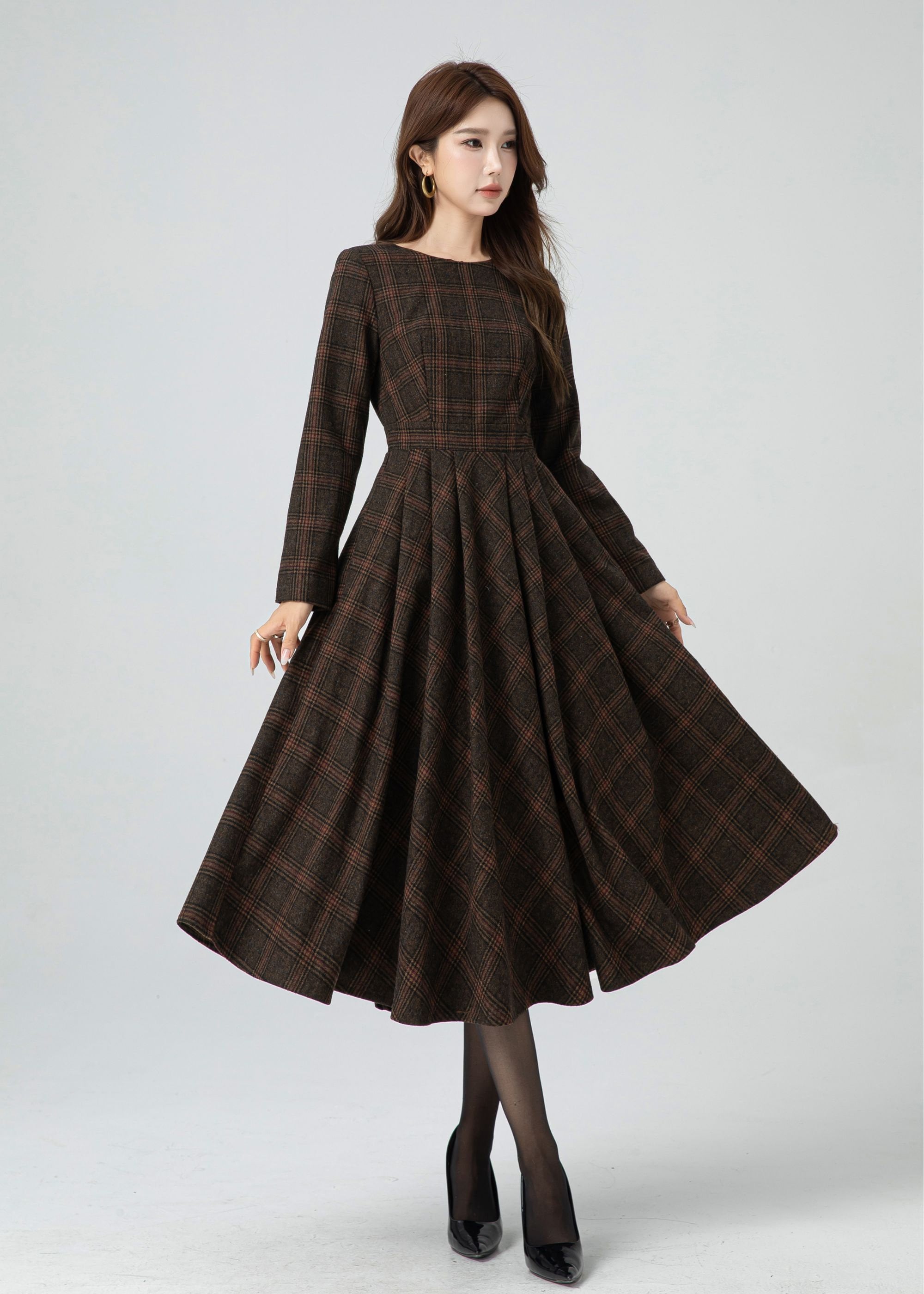 The Nina Crinkle Plaid Dress – HATCH Studios LLC