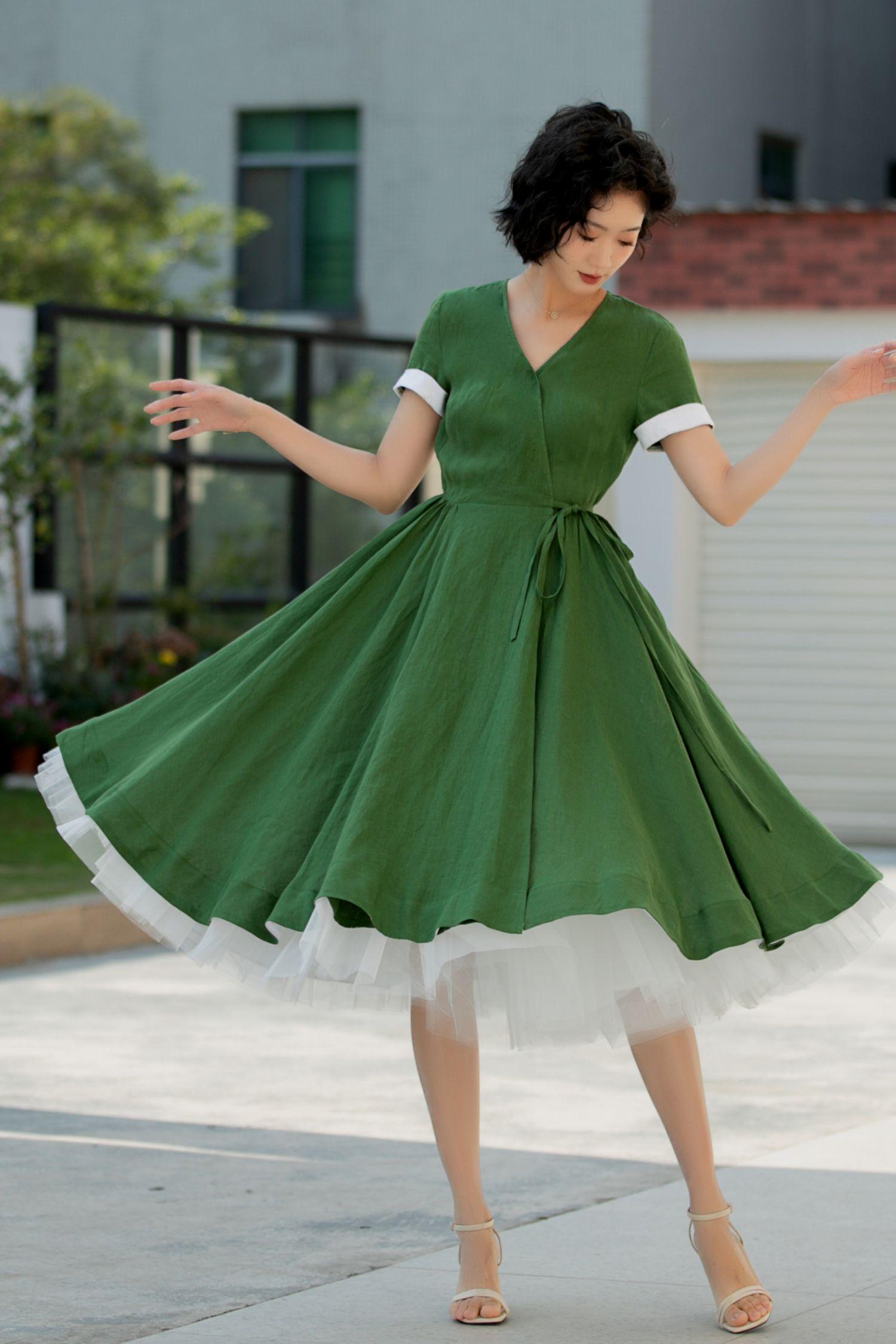 Red Womans Christmas Dress Dotted Velvet Green Elegant Party Christmas Winter Dresses For Women S FashionLoveHunter Red Womans Christmas Dress Dotted Velvet Green Elegant Party Christmas Winter Dresses For Women S FashionLoveHunter