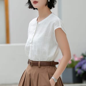 Blusa blanca de lino puro, estilo vintage con botones en la parte delantera, ideal para la oficina en verano, Xiaolizi 5992 imagen 4