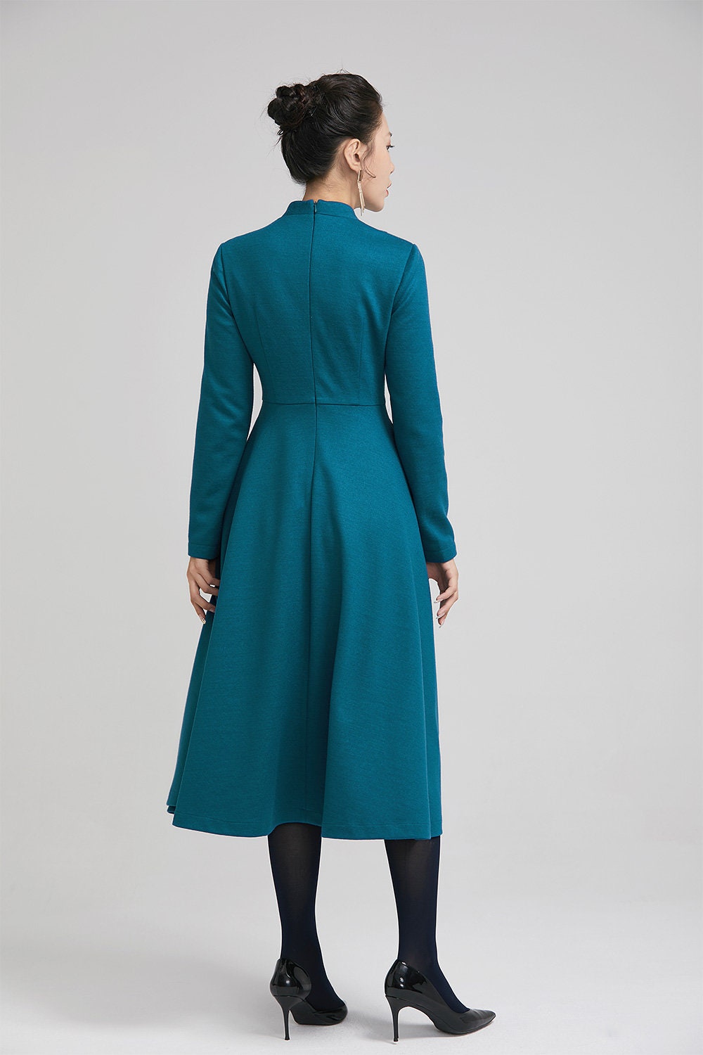 Vintage 1950s Wool Dress With Half-turtle Neck, Midi Wool Vintage 1950s Wool Dress With Half-turtle Neck, Midi Wool