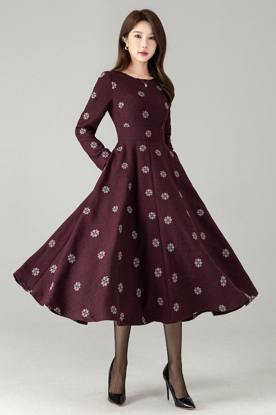 knee length dresses for ladies Vintage A-Line Spaghetti Straps Burgundy Velvet Prom Dresses TP0835 Custom Size / Purple main image 0