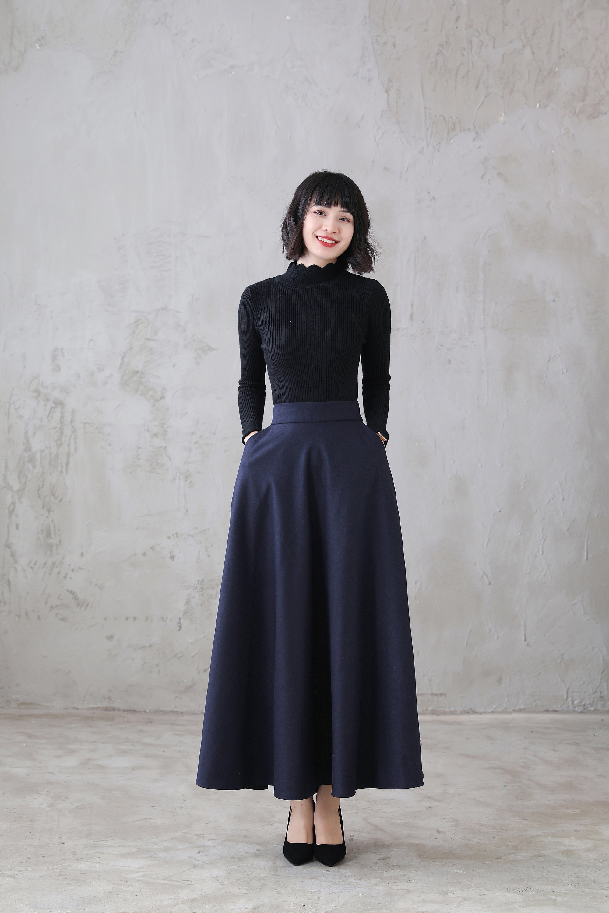 Navy blue hot sale skirt outfit winter